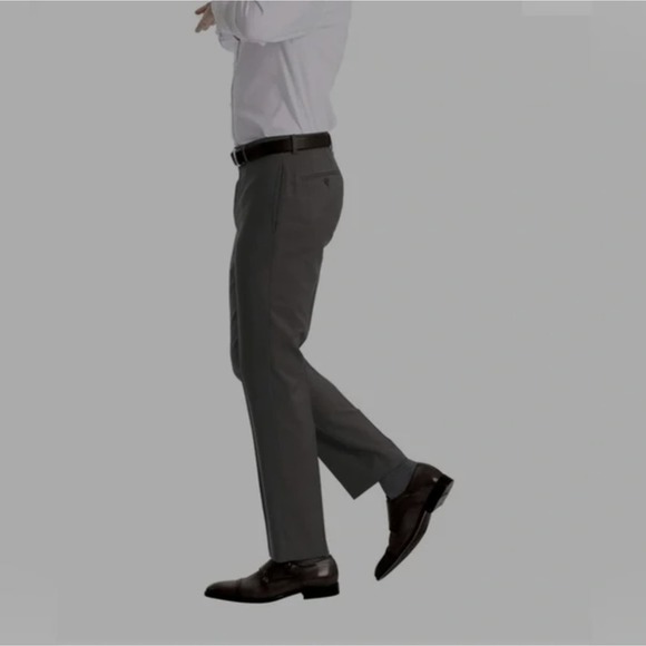 Calvin Klein Infinite Slim Fit Four Way Stretch Dress Pants Size Men's 38X32 NWT - Picture 2 of 13